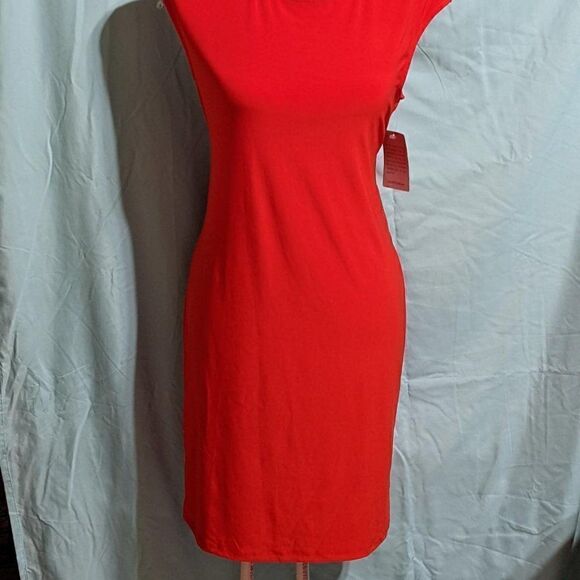 🆕NWT RED COMO VINTAGE SLEEVELESS DRESS WITH BOWTIE ON BACK - M - Picture 2 of 10